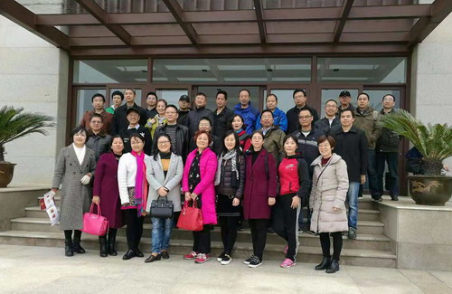 視聽產(chǎn)業(yè)助力縣域發(fā)展 都昌縣工業(yè)園家用設(shè)備銷售聯(lián)合調(diào)研紀(jì)實