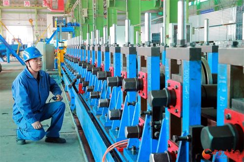 省屬企業(yè) 深入實(shí)施創(chuàng)新驅(qū)動戰(zhàn)略 著力提高企業(yè)競爭優(yōu)勢