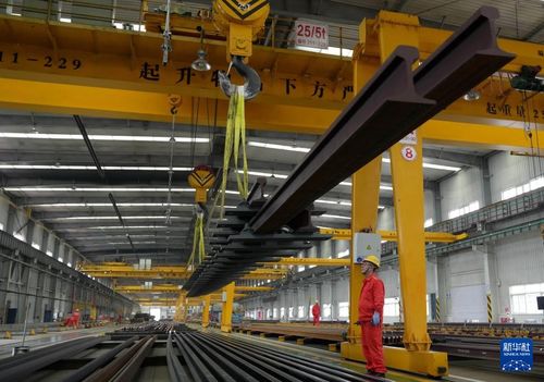 河北山海關 百年山橋 道岔生產(chǎn)忙鳳凰網(wǎng)河北 鳳凰網(wǎng)